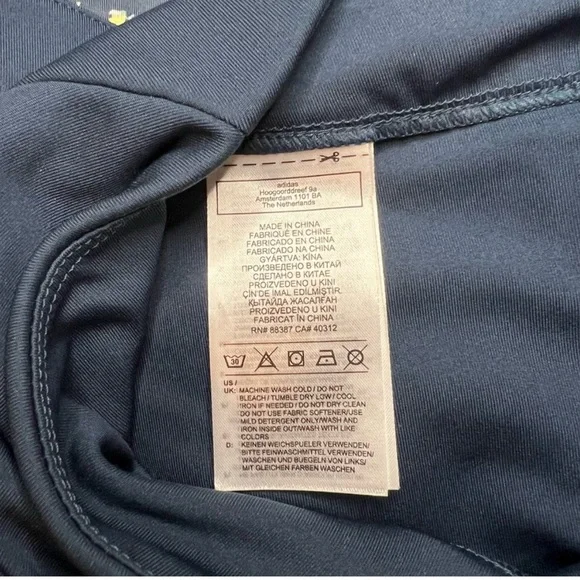 Adidas - ULTIMATE365 PRINTED PRIMEGREEN GOLF SKORT - Size XS - Picture 8 of 9